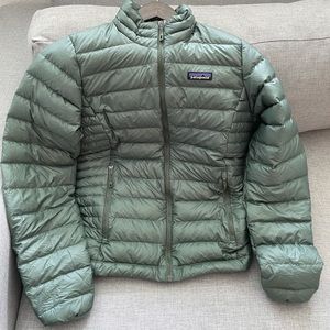 Patagonia down sweater jacket green